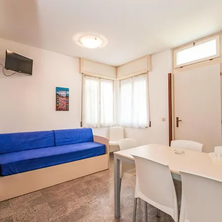 Apartman Diana-2 By Interhome *